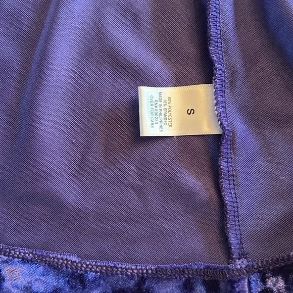 Nollie Juniors Crushed Velvet Dress color purple pull on style size small - Picture 10 of 11